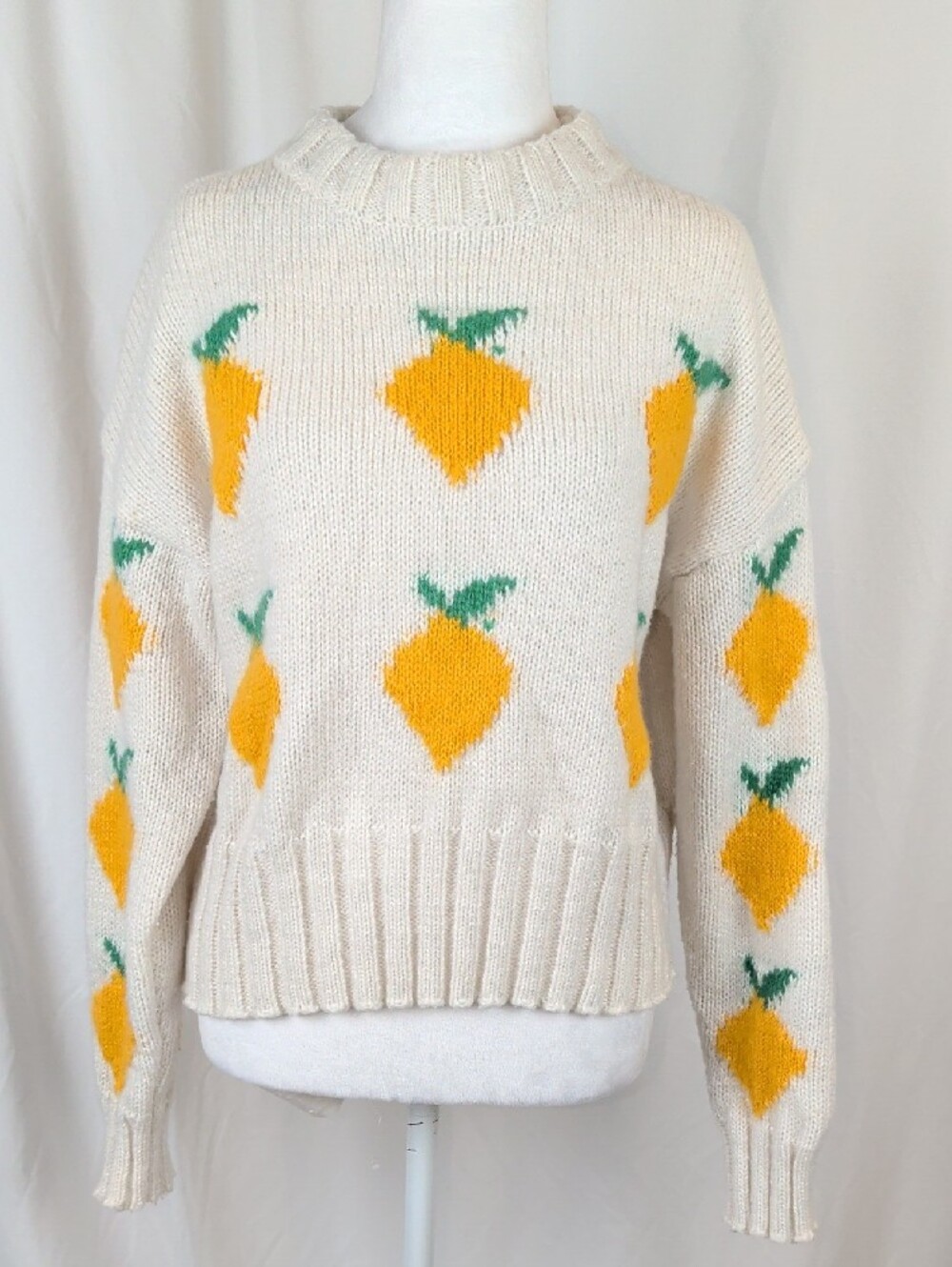 EUC Daisy Street White Lemon Knit Crop Sweater M